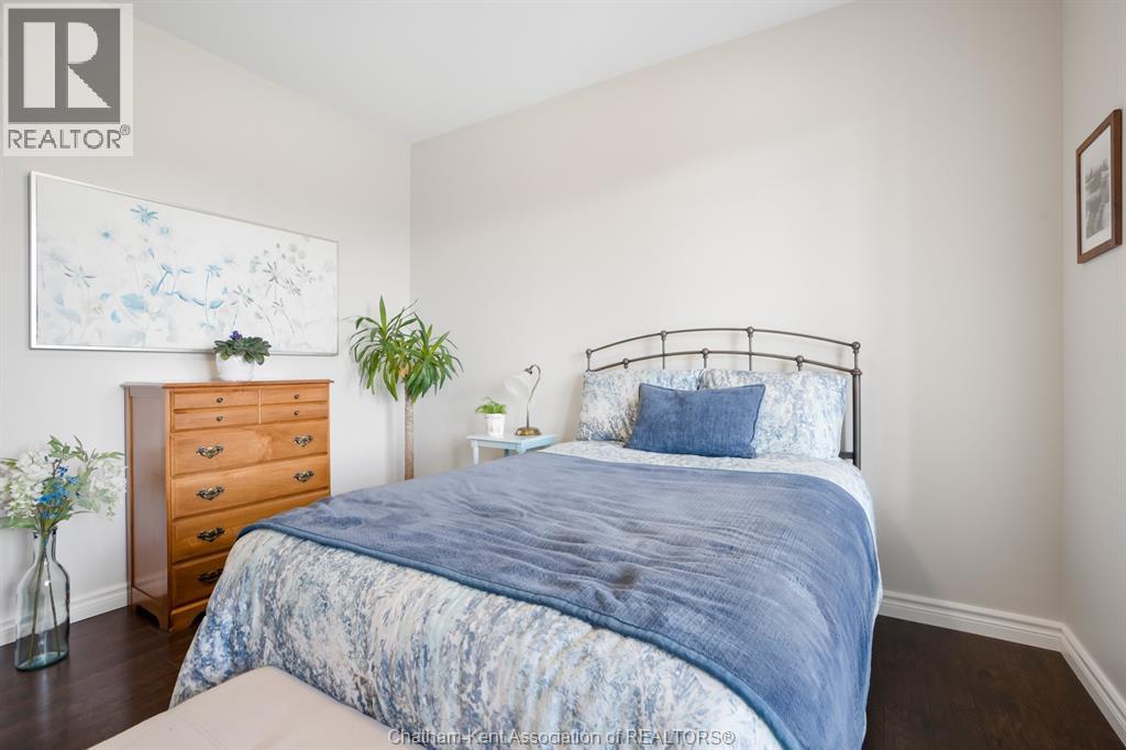117 COTTAGE PLACE - Image 17