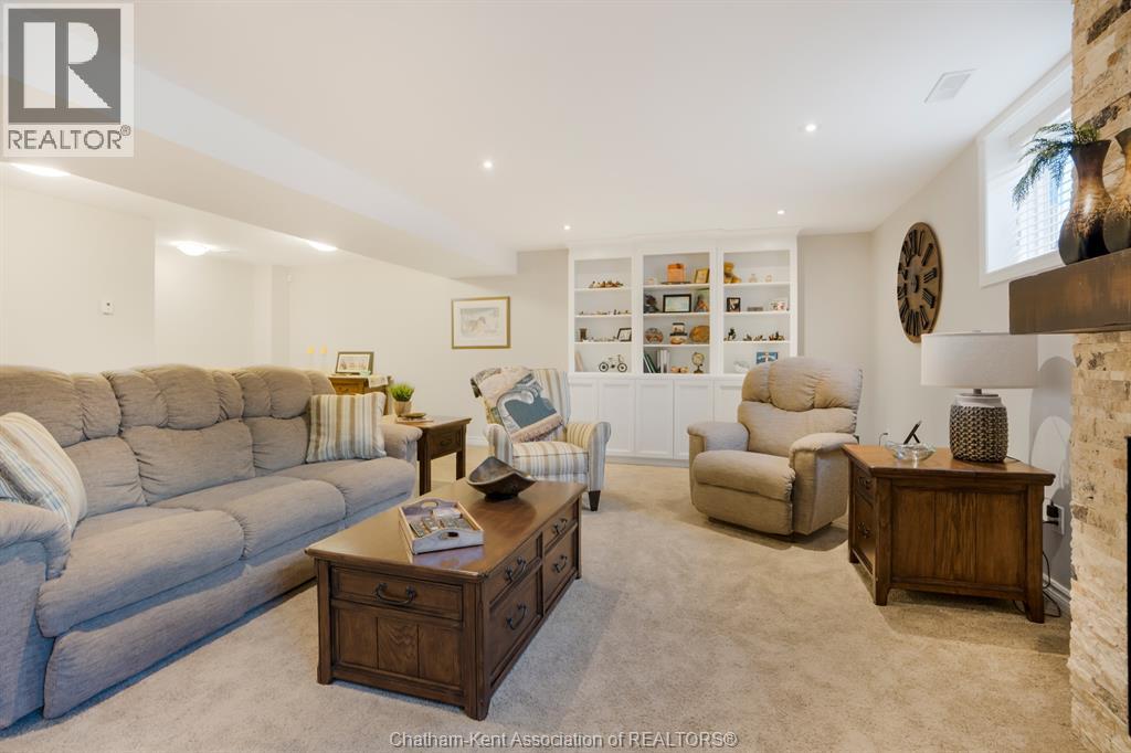 117 COTTAGE PLACE - Image 25