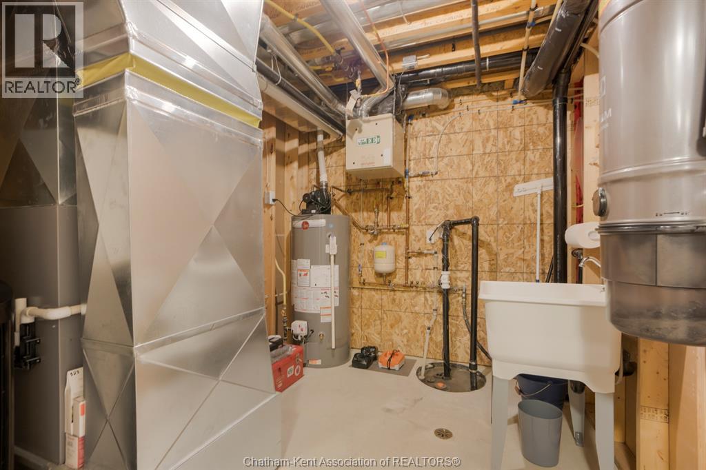 117 COTTAGE PLACE - Image 30