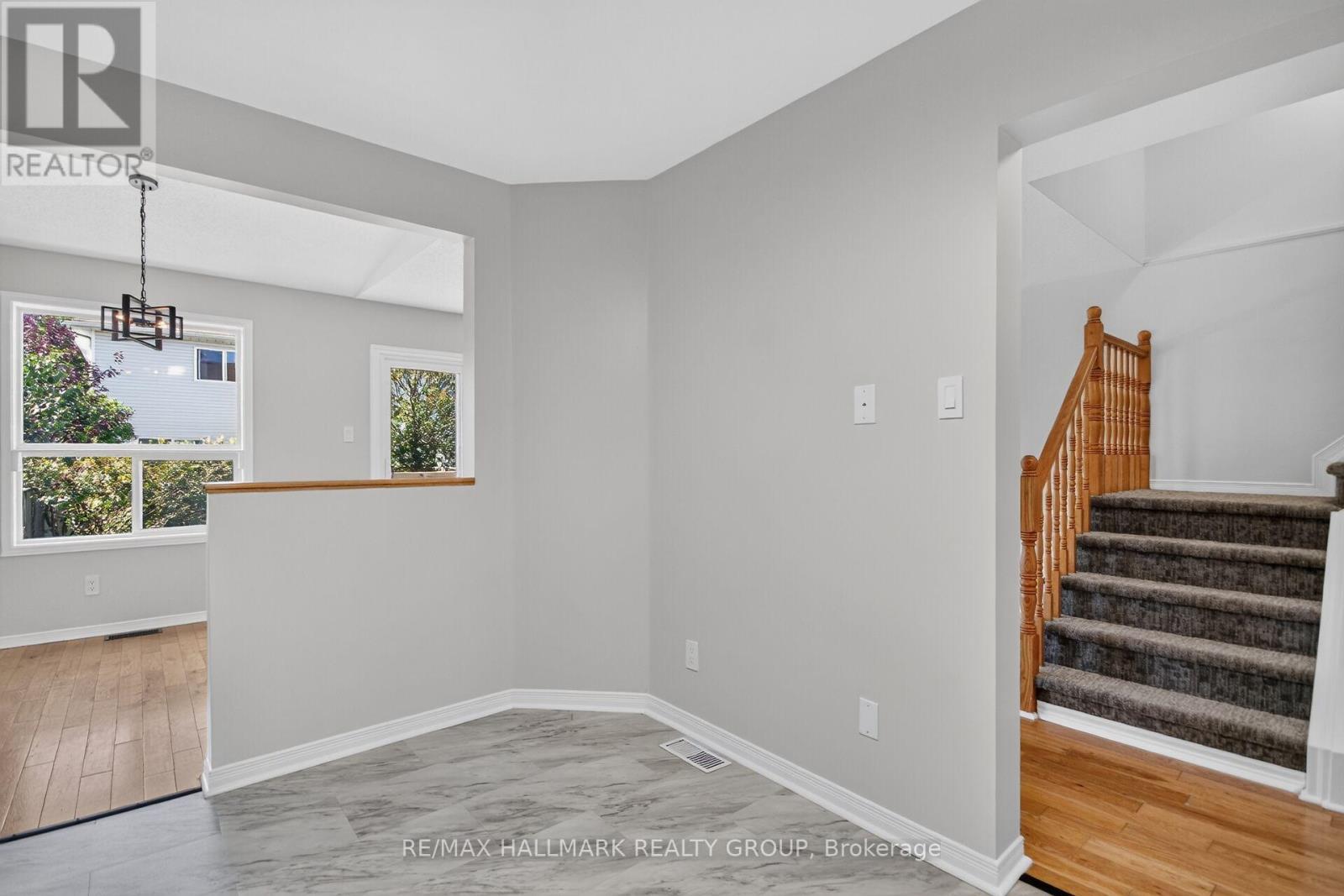 82 WHALINGS CIRCLE - Image 19