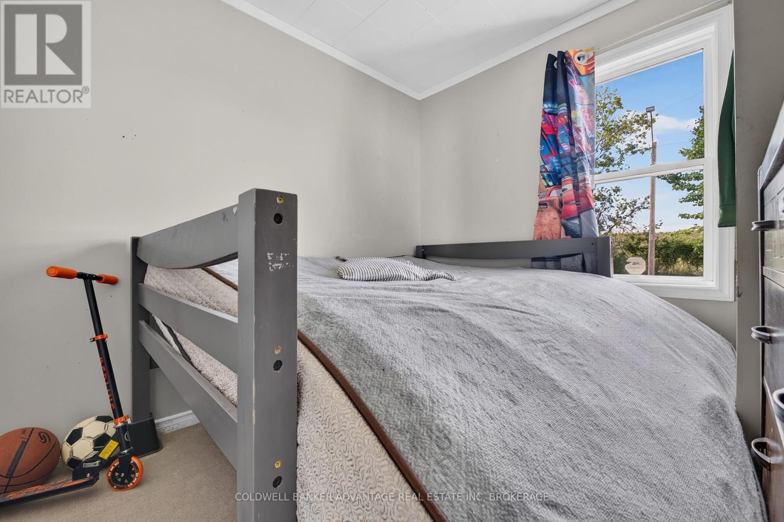 229 DAIN AVENUE - 16