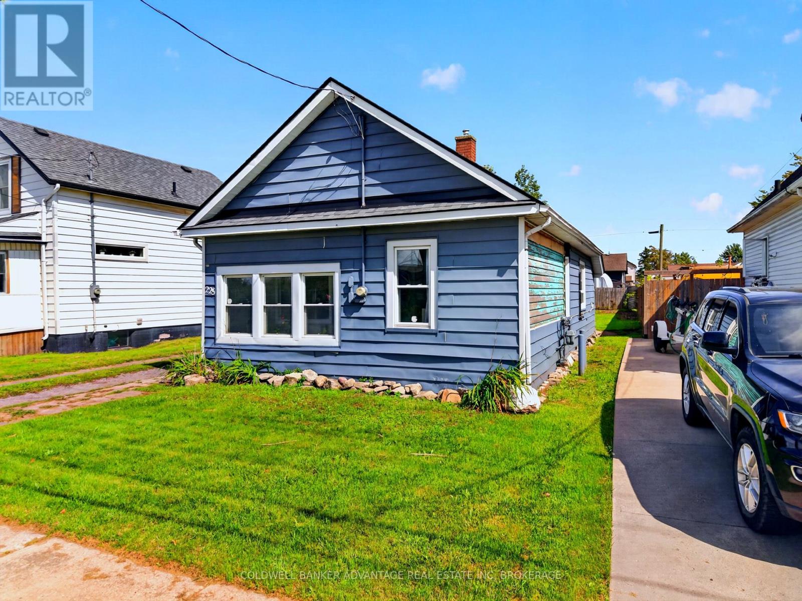 229 DAIN AVENUE - 2