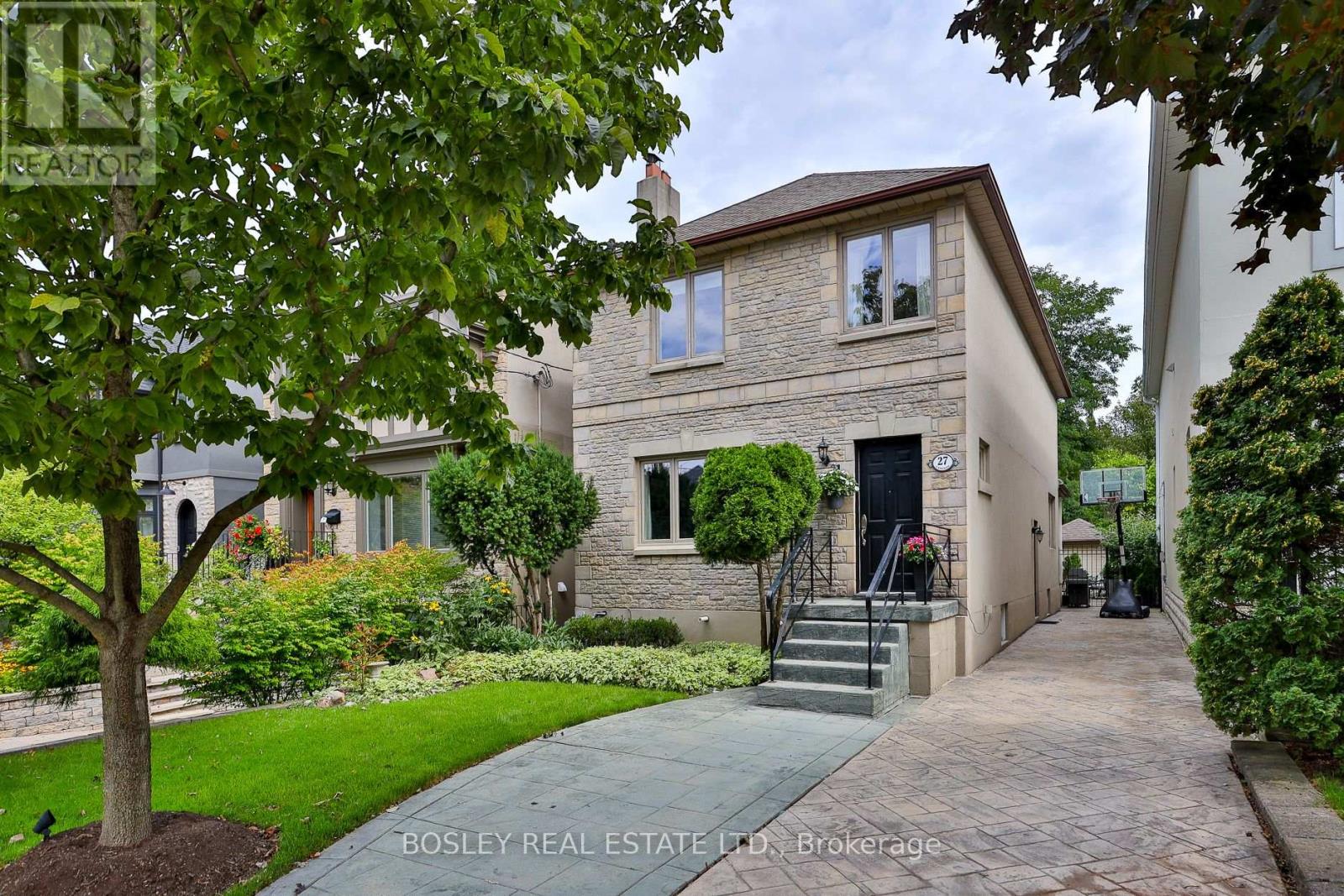 Photo of 27 Cameron Crescent