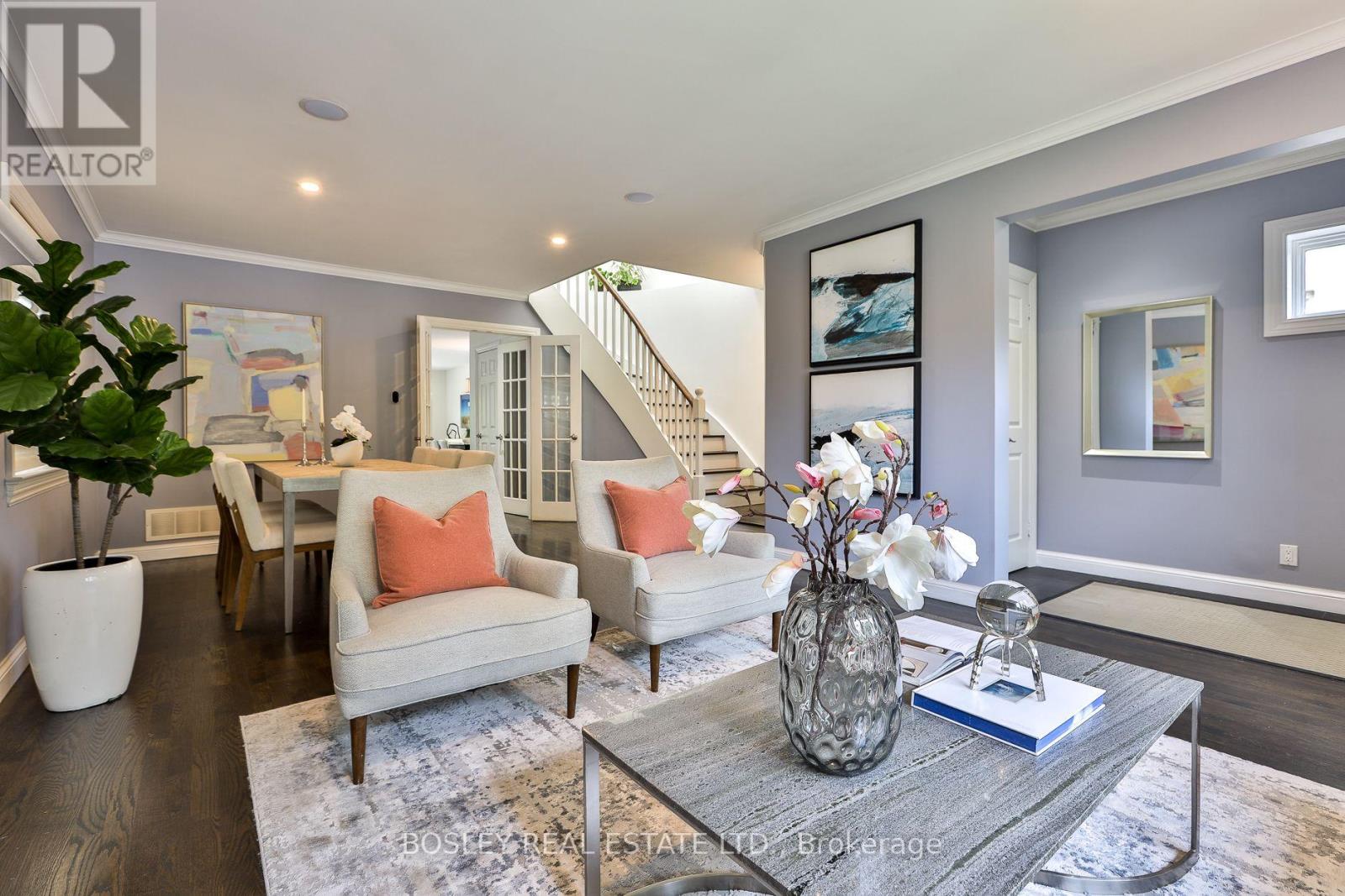 27 CAMERON CRESCENT - 5