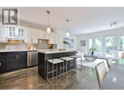 Bedroom 3 - 27 Cameron Crescent, Toronto, ON M4G1Z9 Photo 12