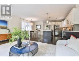27 Cameron Crescent, Toronto, ON M4G1Z9 Photo 14