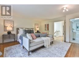 27 Cameron Crescent, Toronto, ON M4G1Z9 Photo 24