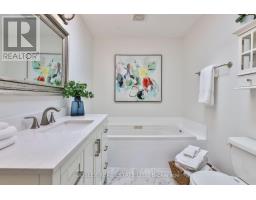 27 Cameron Crescent, Toronto, ON M4G1Z9 Photo 26