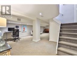 27 Cameron Crescent, Toronto, ON M4G1Z9 Photo 33
