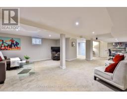 27 Cameron Crescent, Toronto, ON M4G1Z9 Photo 35
