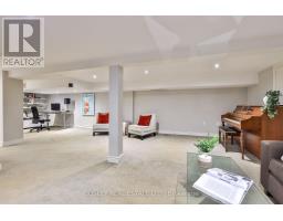 27 Cameron Crescent, Toronto, ON M4G1Z9 Photo 36