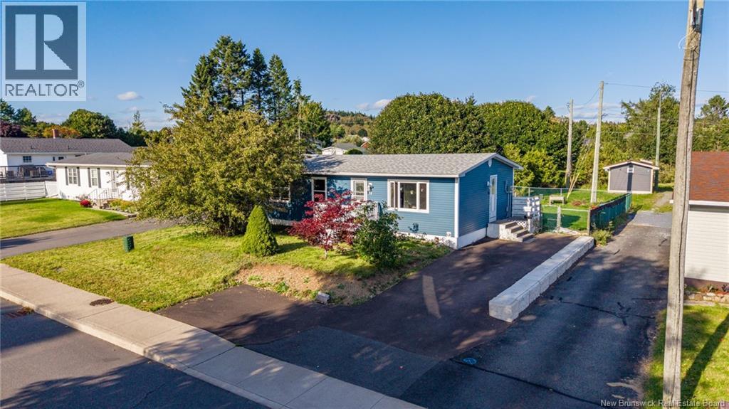 18 Seaward Crescent, Saint John — photo 3