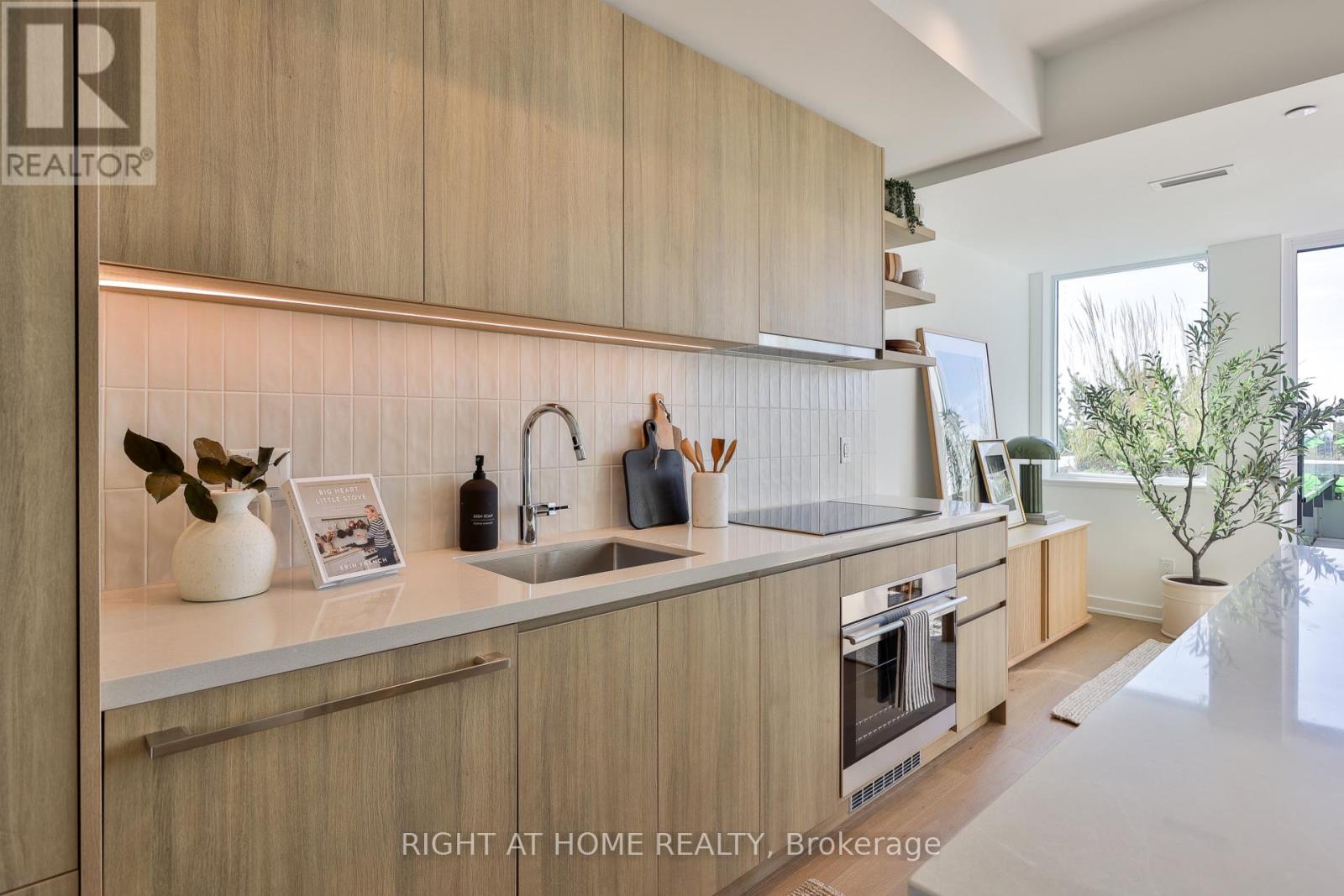 #508 1161 KINGSTON ROAD - 14