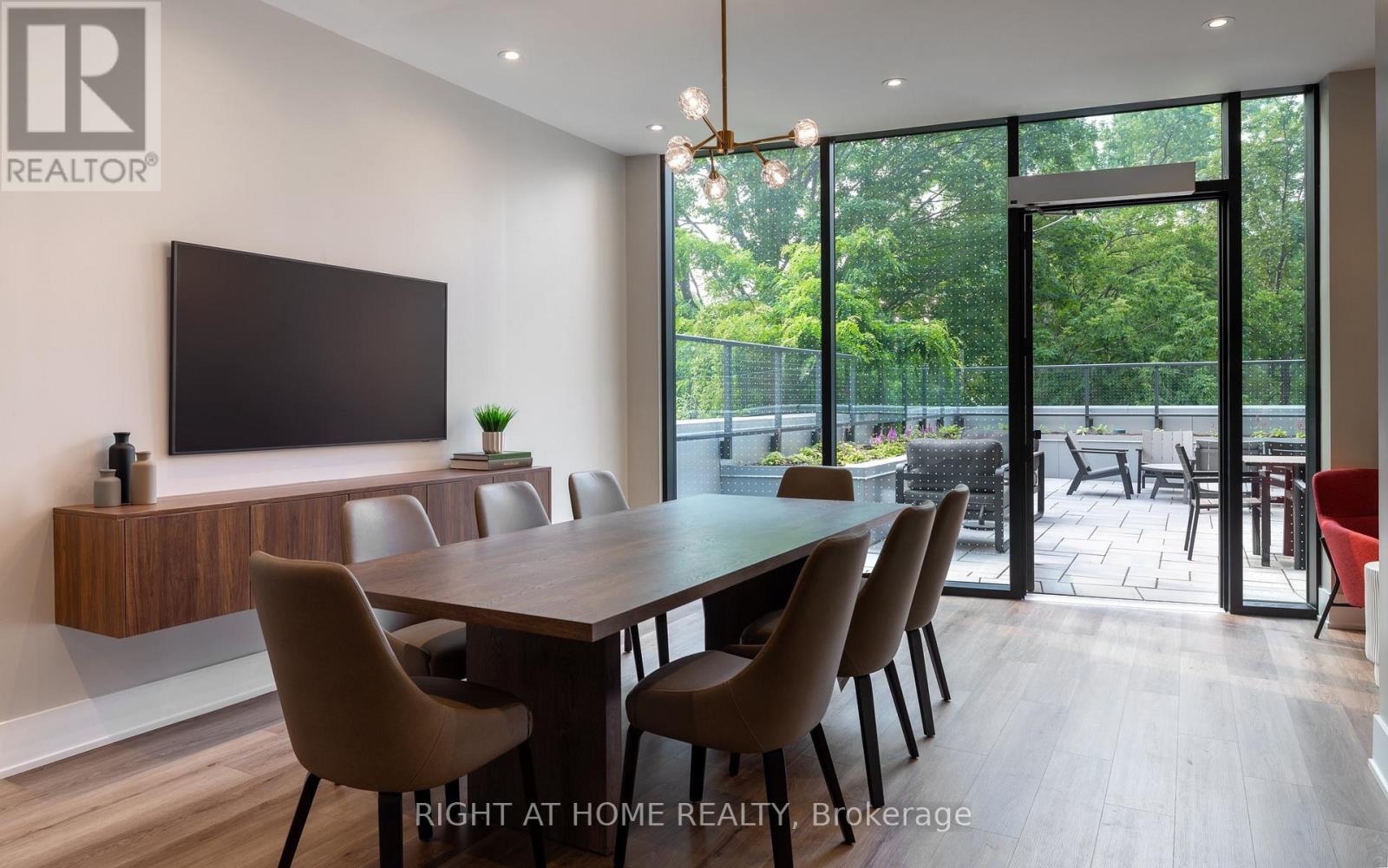 #508 1161 KINGSTON ROAD - 26