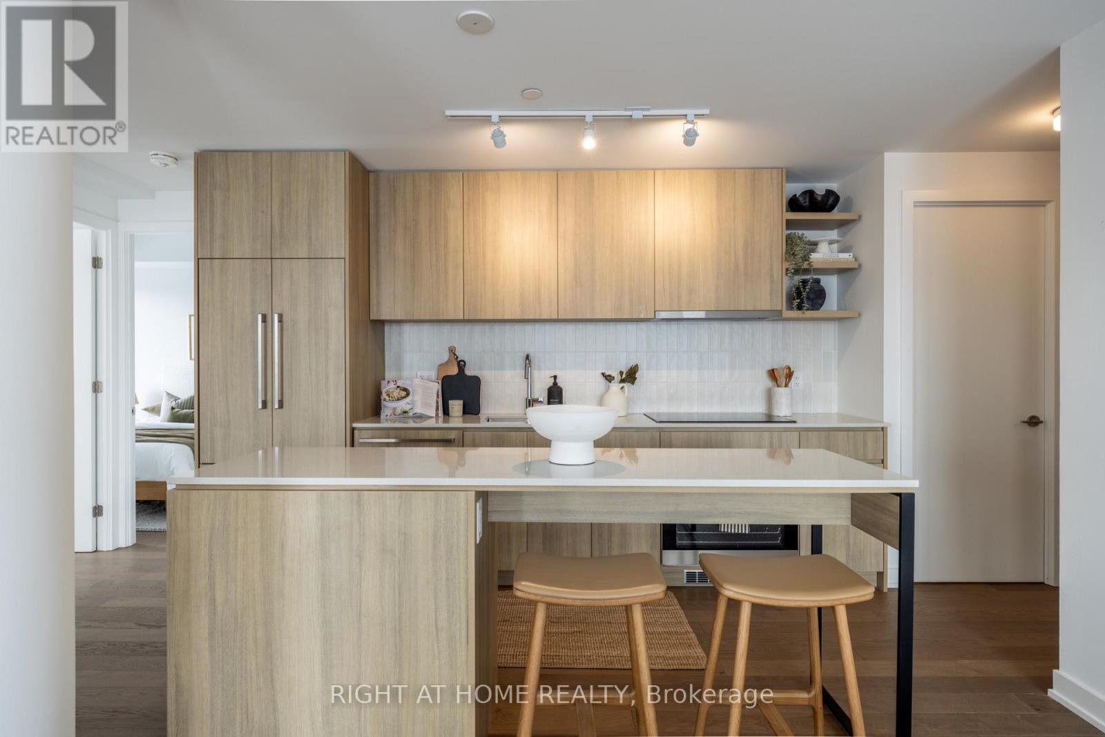 #502 1161 KINGSTON ROAD - 12