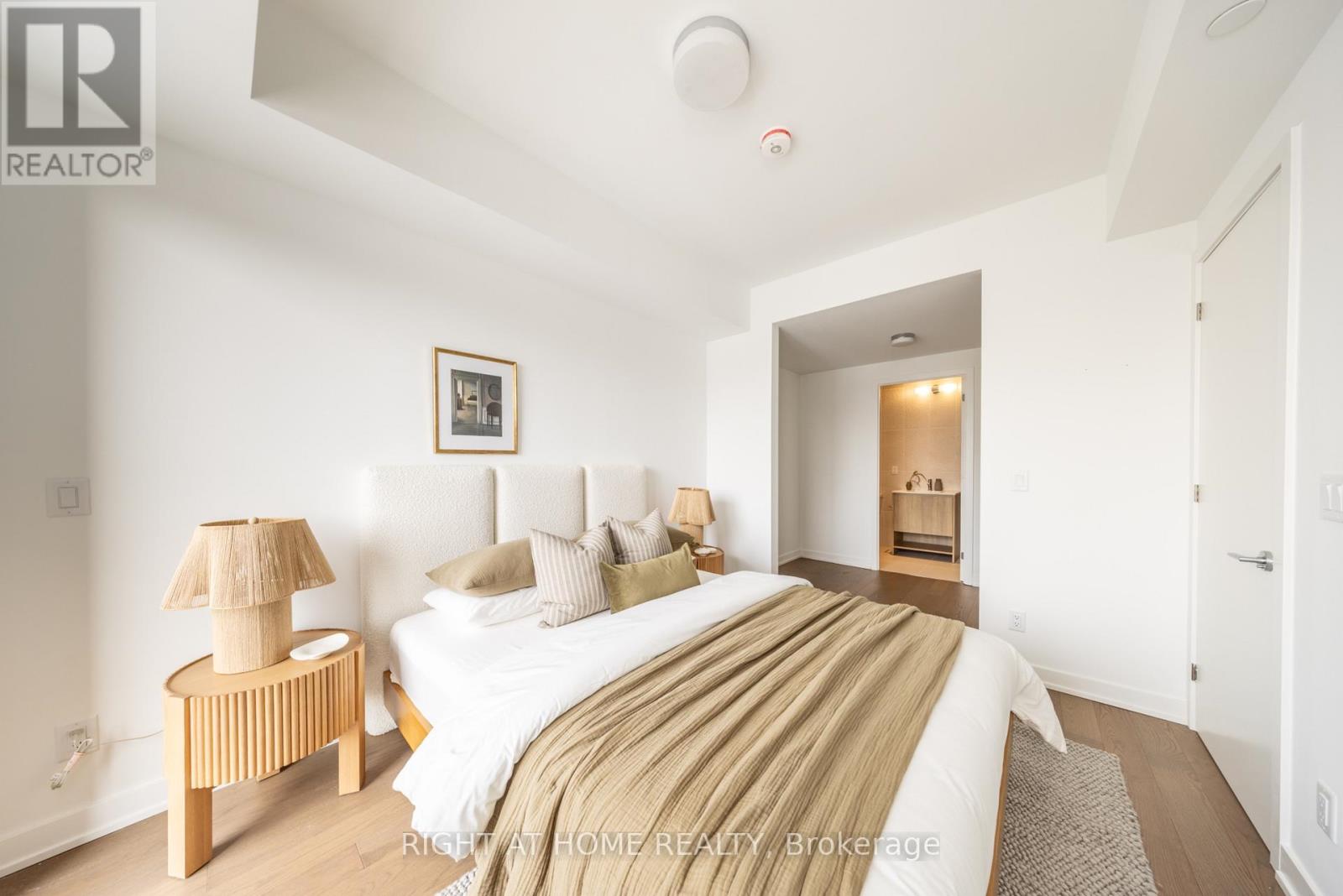 #502 1161 KINGSTON ROAD - 18