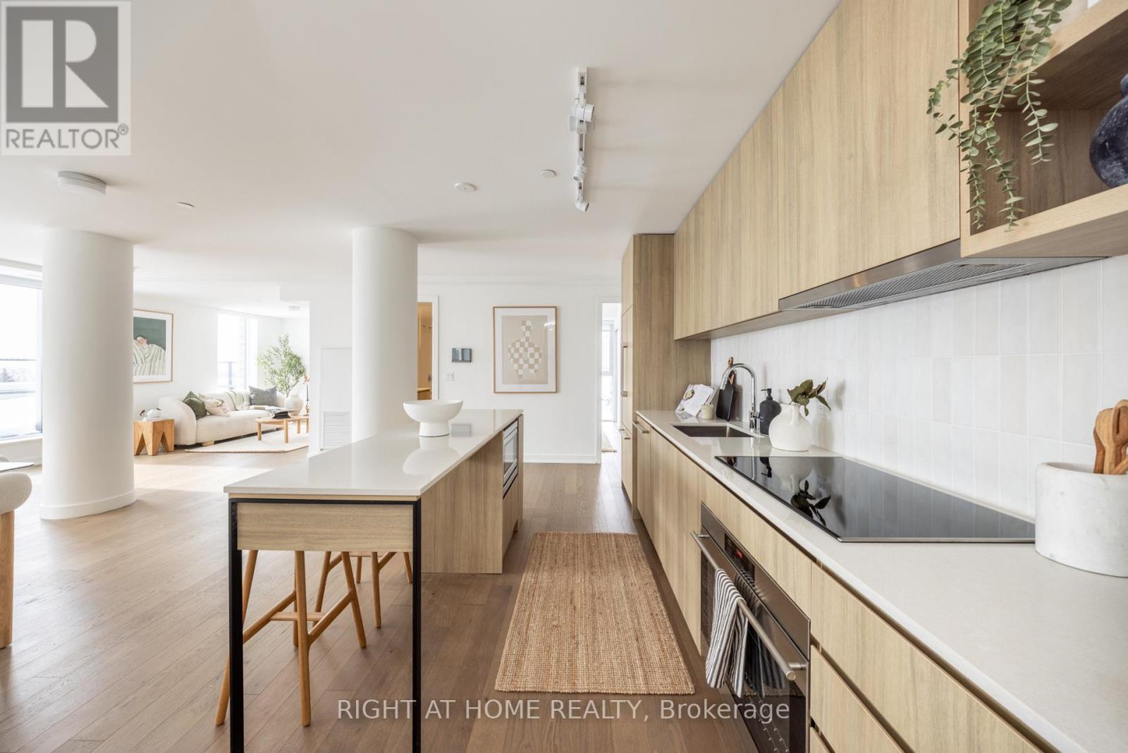 #502 1161 KINGSTON ROAD - 2