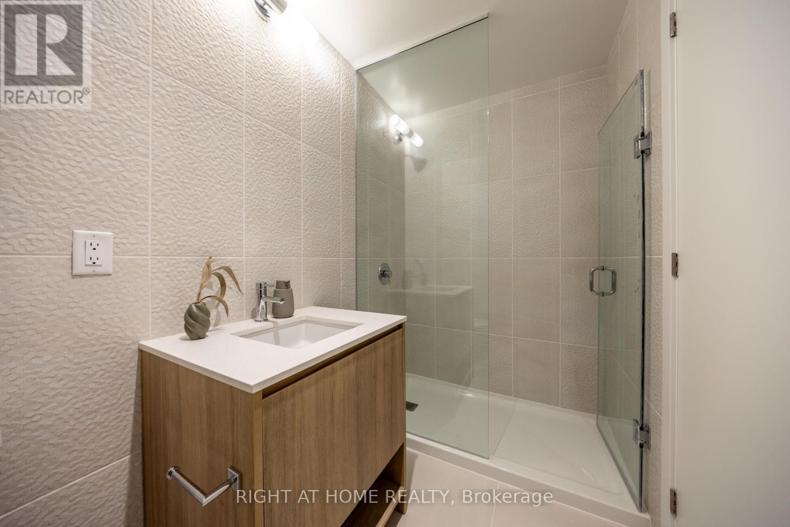 #502 1161 KINGSTON ROAD - 20