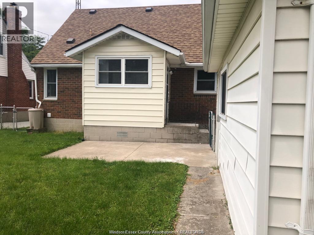 2550 Windermere, Windsor — photo 4