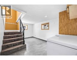 Laundry room - 1477 Baxter Avenue, Sarnia, ON N7V3N2 Photo 9