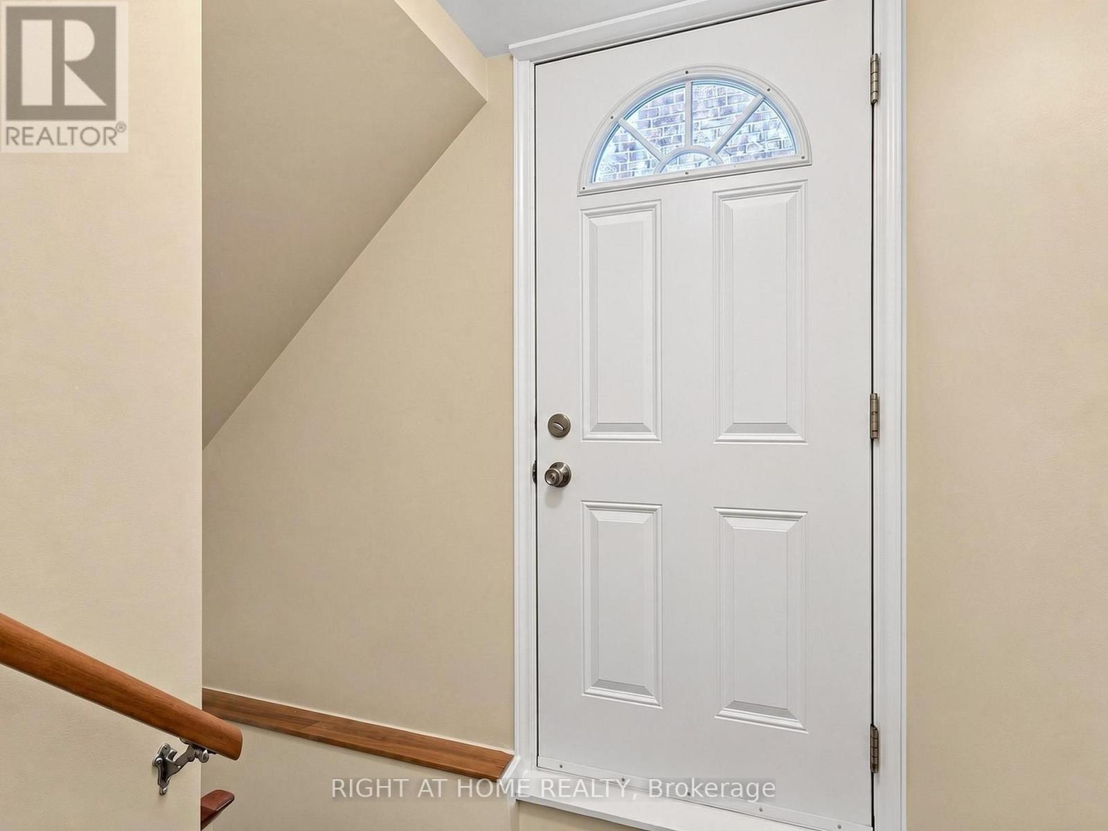 131 CASTLE ROCK DRIVE - 35