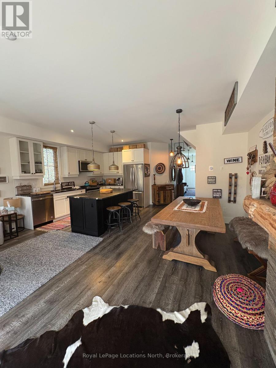 363 YELLOW BIRCH CRESCENT, Blue Mountains — photo 3