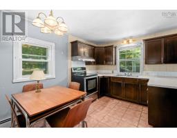 161 Lakeview Road, Lakeview, NS B4C4C7 Photo 11