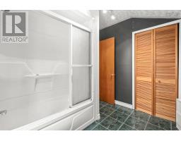 161 Lakeview Road, Lakeview, NS B4C4C7 Photo 28