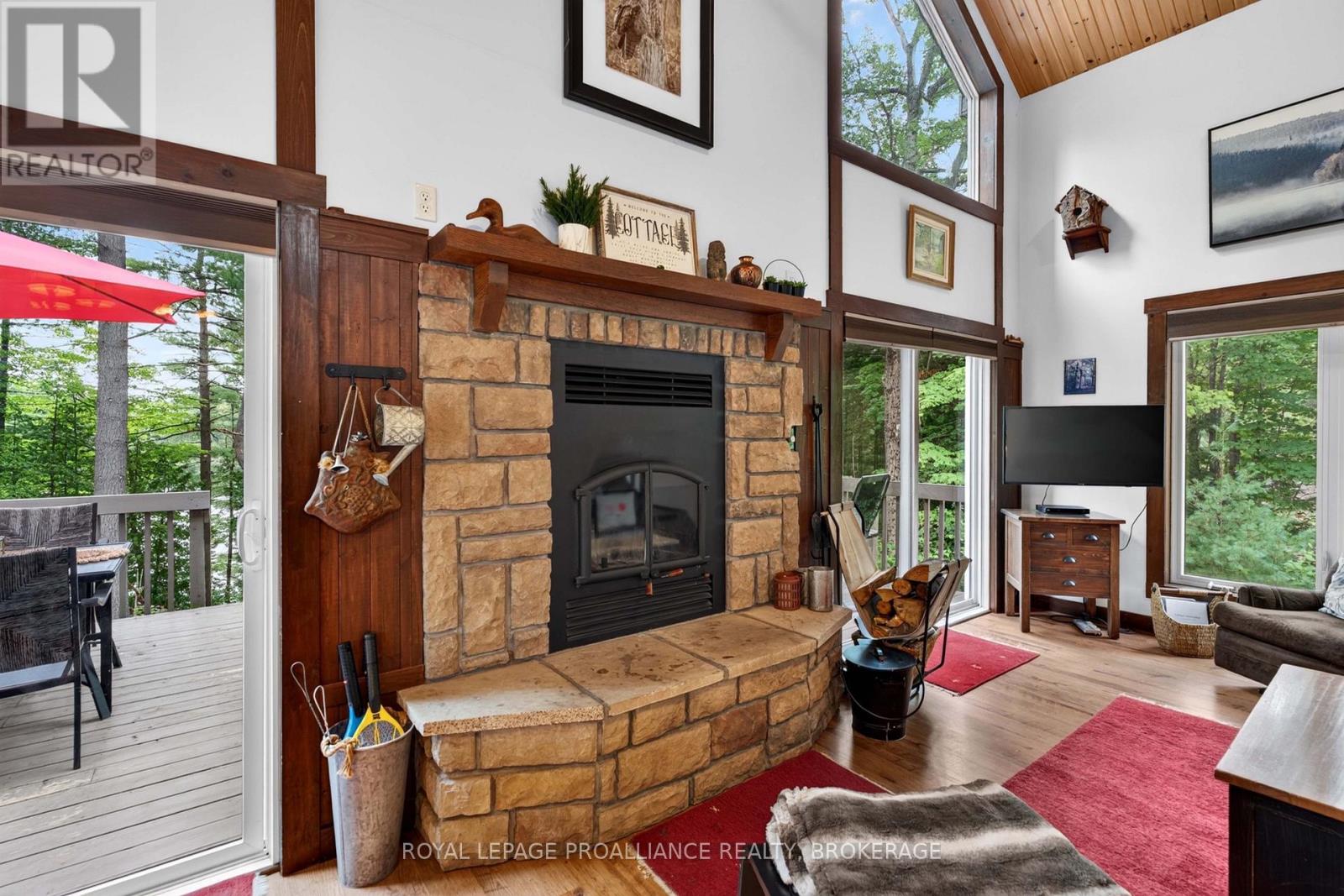 1187 LOUDEN LANE - Image 17