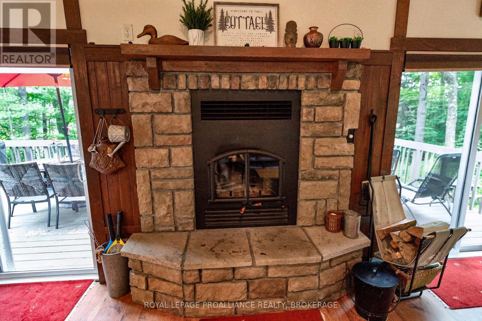 1187 LOUDEN LANE - Image 30