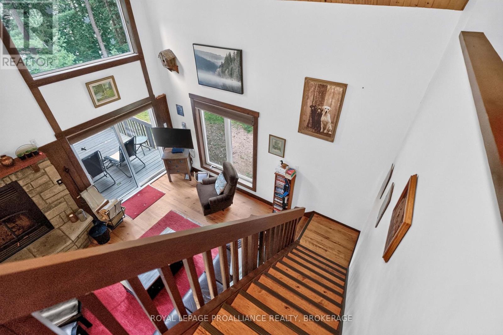 1187 LOUDEN LANE - Image 37