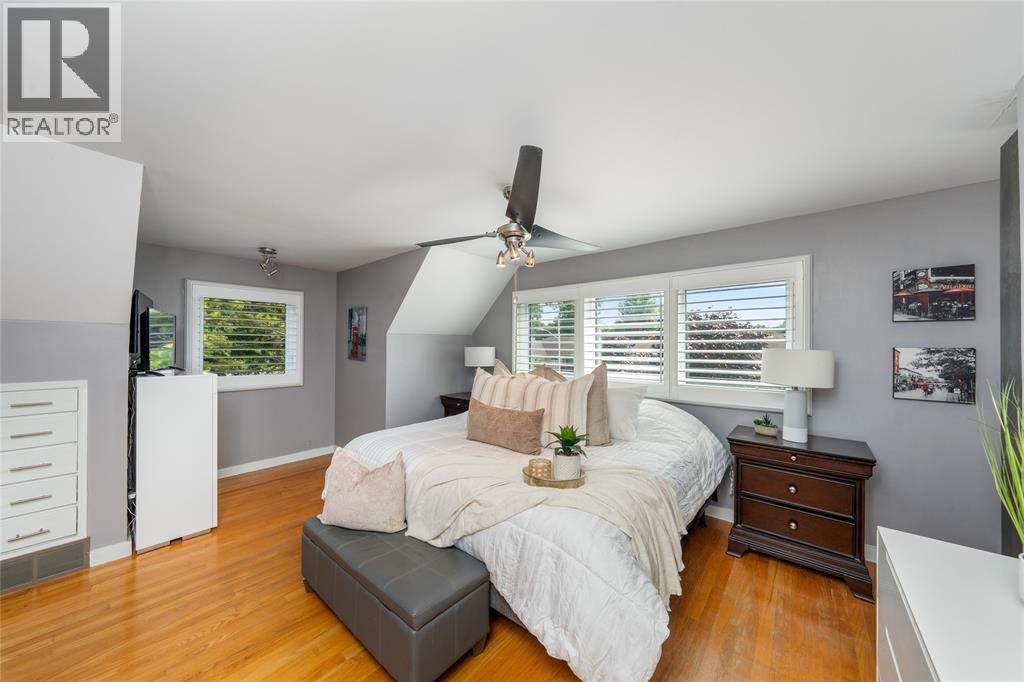 4696 CRESCENT DRIVE - 25