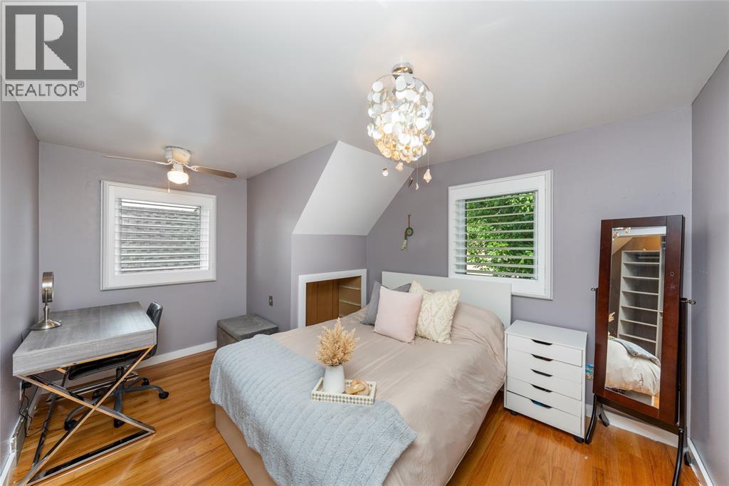4696 CRESCENT DRIVE - 27