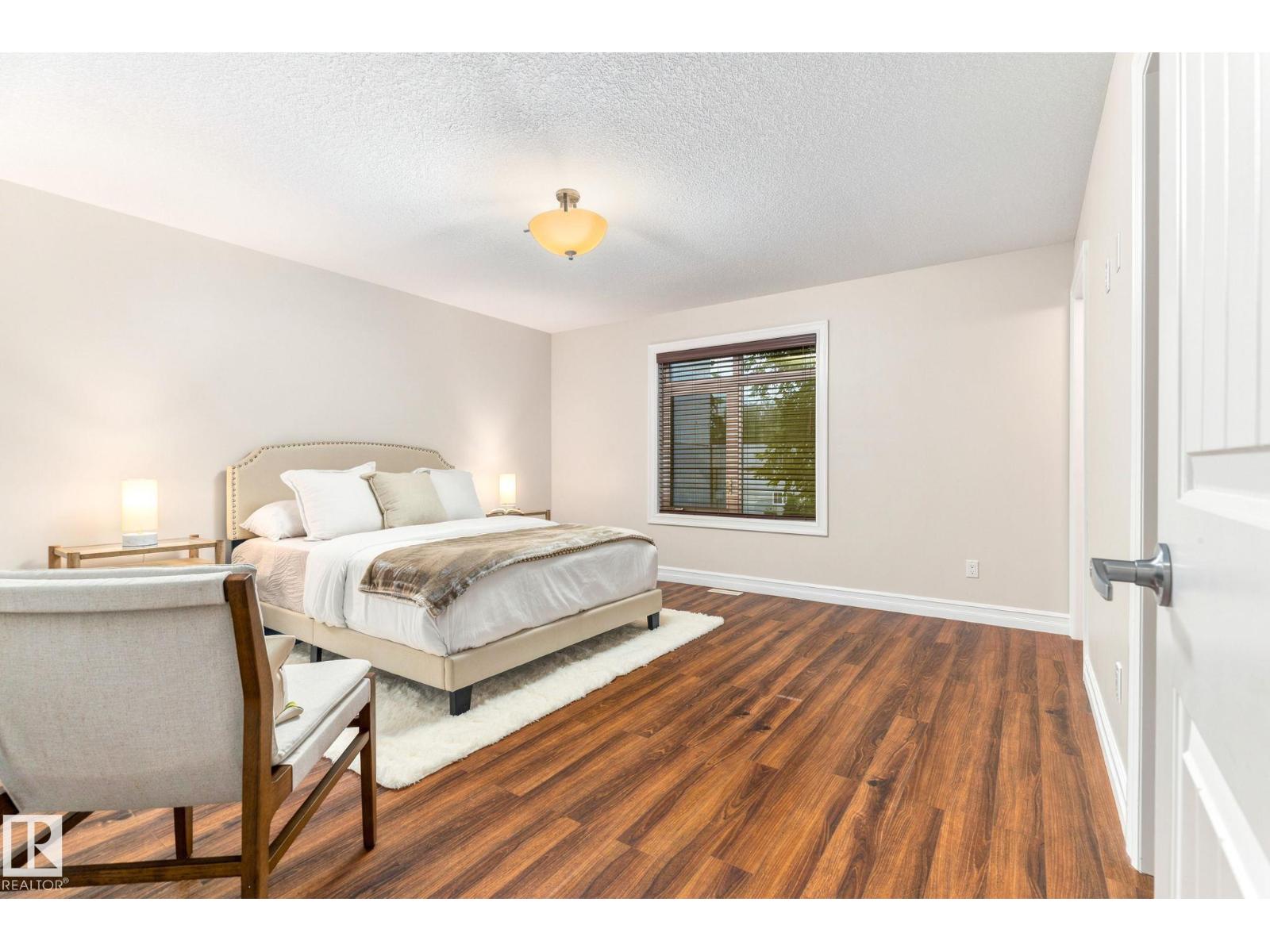 10143 123 ST NW - 30
