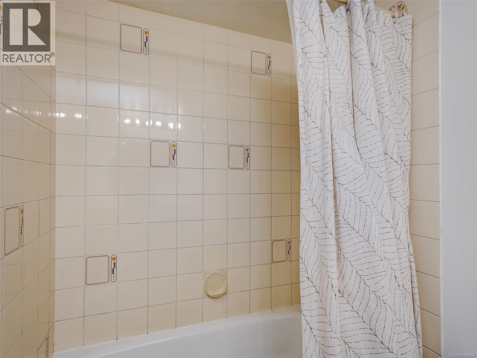 #108 1010 Bristol Rd - Image 18