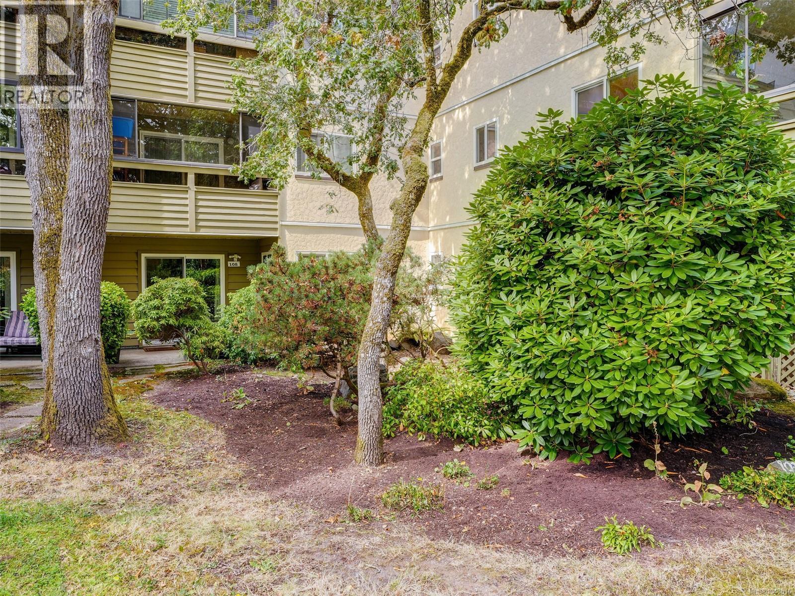#108 1010 Bristol Rd - 23