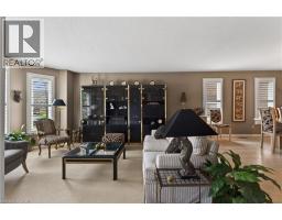 Family room - 77 Sunvale Place, Stoney Creek, ON L8E4Z6 Photo 11