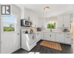 Kitchen - 283 Cole Road, Guelph, ON N1G3K1 Photo 11