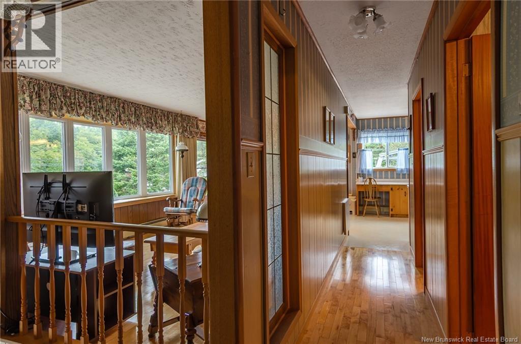 559 Sandy Point Road - 21