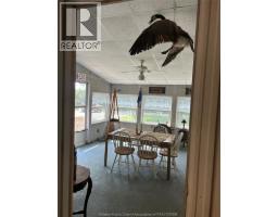 131 Harris Garno, Pelee Island, ON N0R1M0 Photo 17