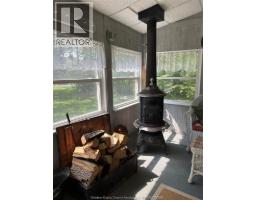 131 Harris Garno, Pelee Island, ON N0R1M0 Photo 19