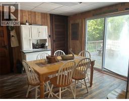 131 Harris Garno, Pelee Island, ON N0R1M0 Photo 23