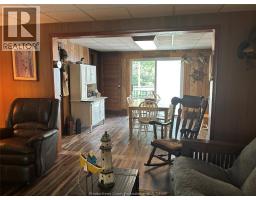 131 Harris Garno, Pelee Island, ON N0R1M0 Photo 24