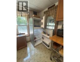 131 Harris Garno, Pelee Island, ON N0R1M0 Photo 33