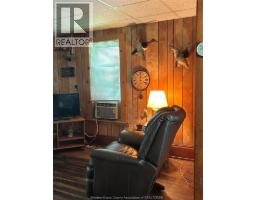 131 Harris Garno, Pelee Island, ON N0R1M0 Photo 35