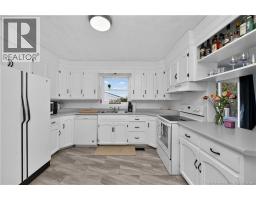833 Frampton Lane, photo 9