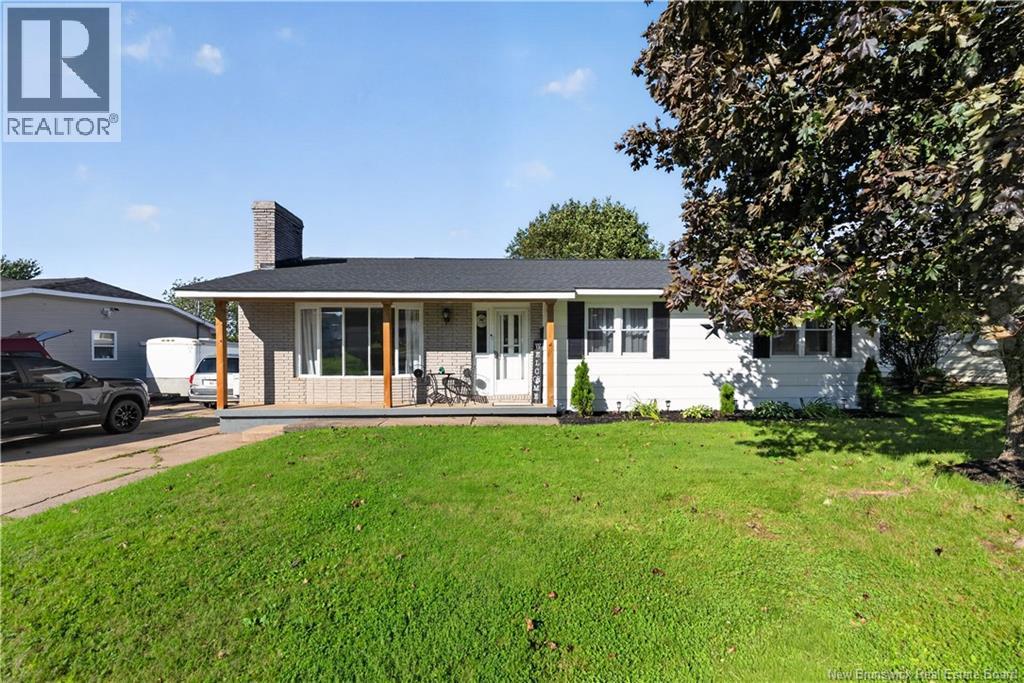 833 Frampton Lane, Moncton — photo 1