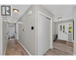 833 Frampton Lane, photo 15