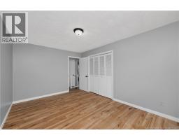 833 Frampton Lane, photo 24