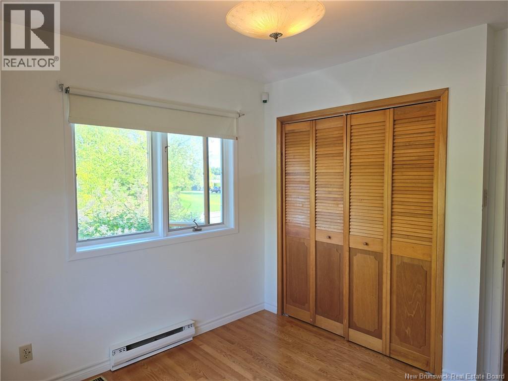 141 Neil - Image 26